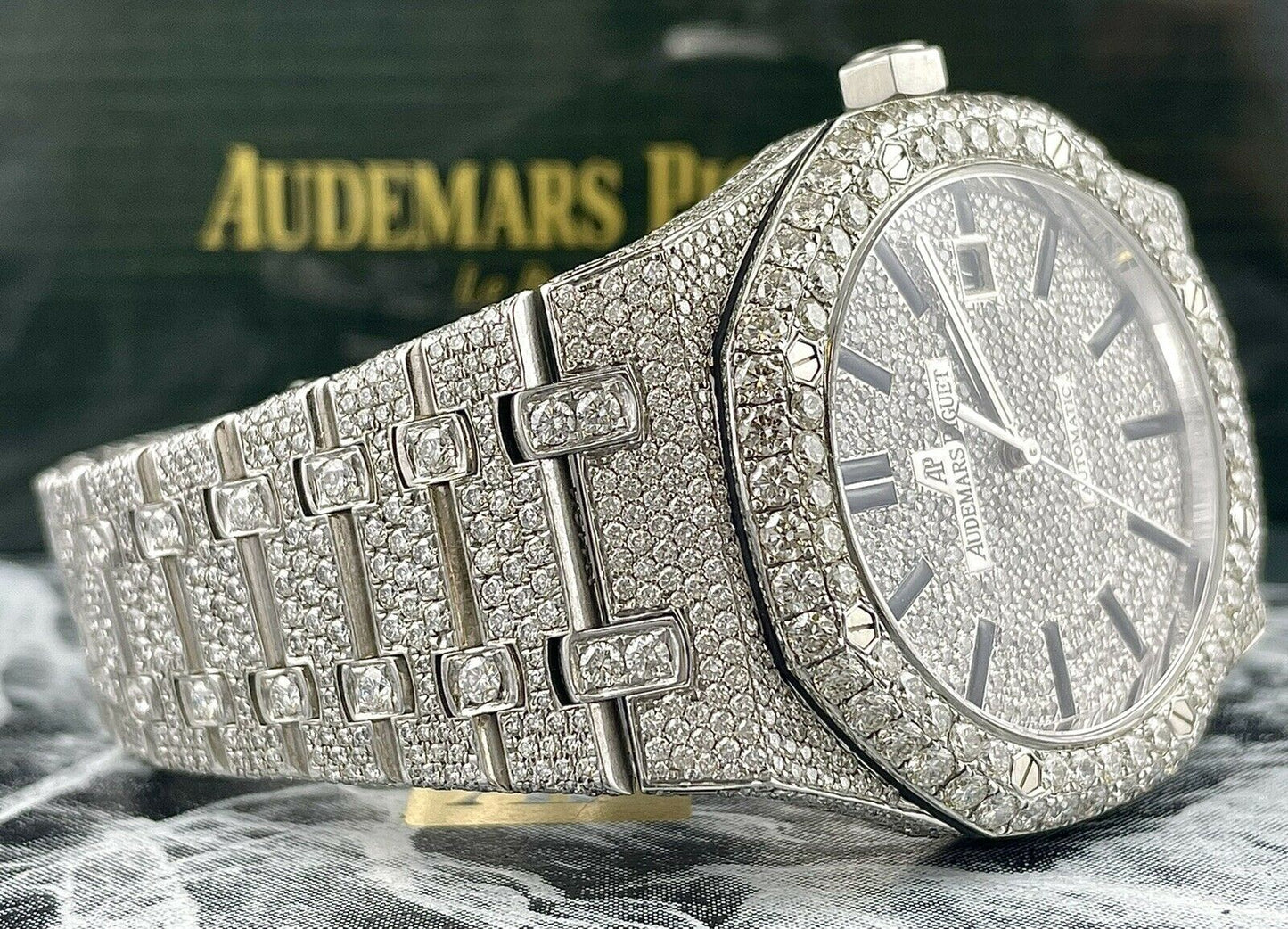 Audemars Piguet Royal Oak VVS Moissanite Diamond Iced Out Watch