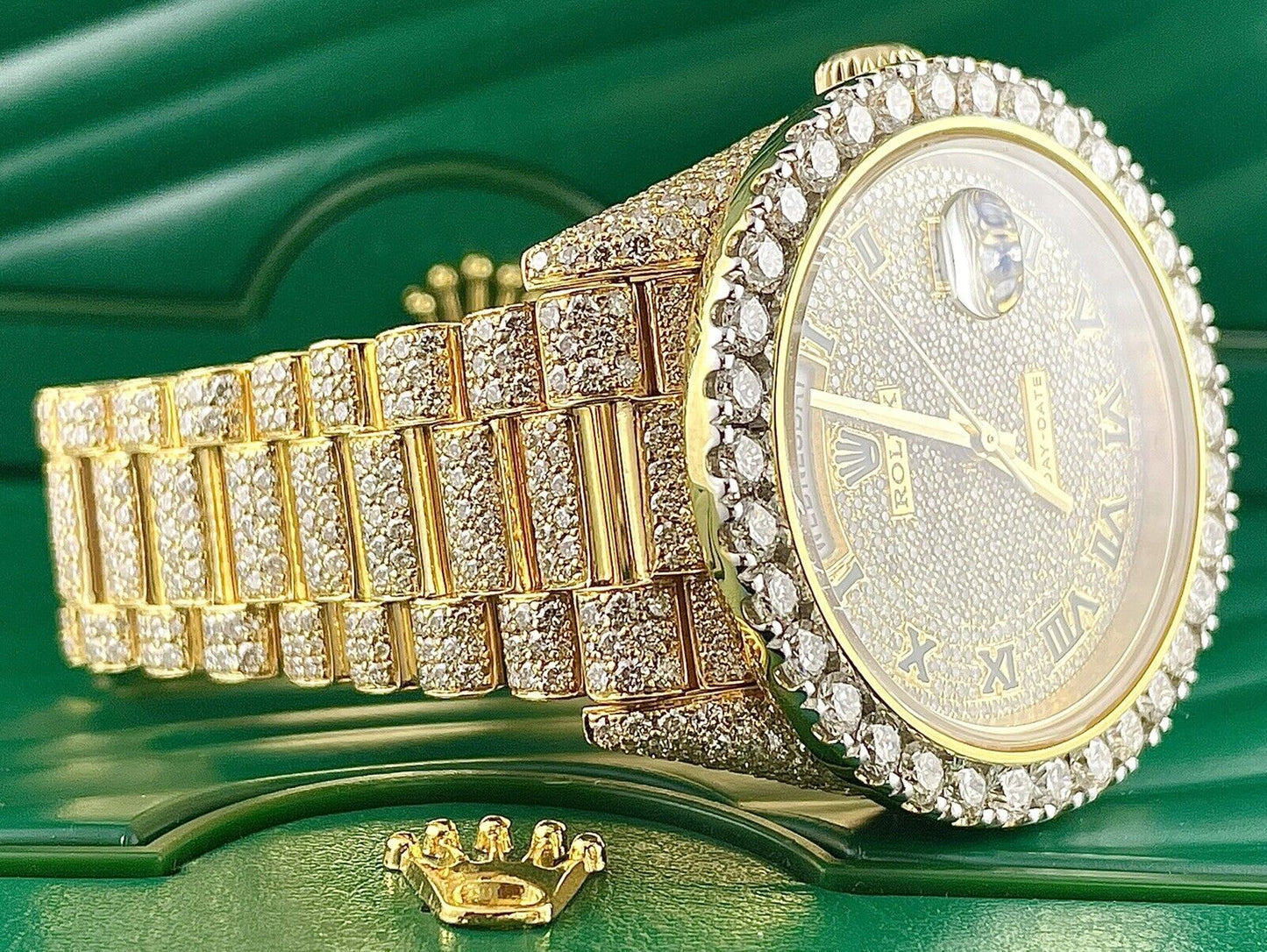 Rolex Daydate VVS Moissanite Diamond Iced Out Watch