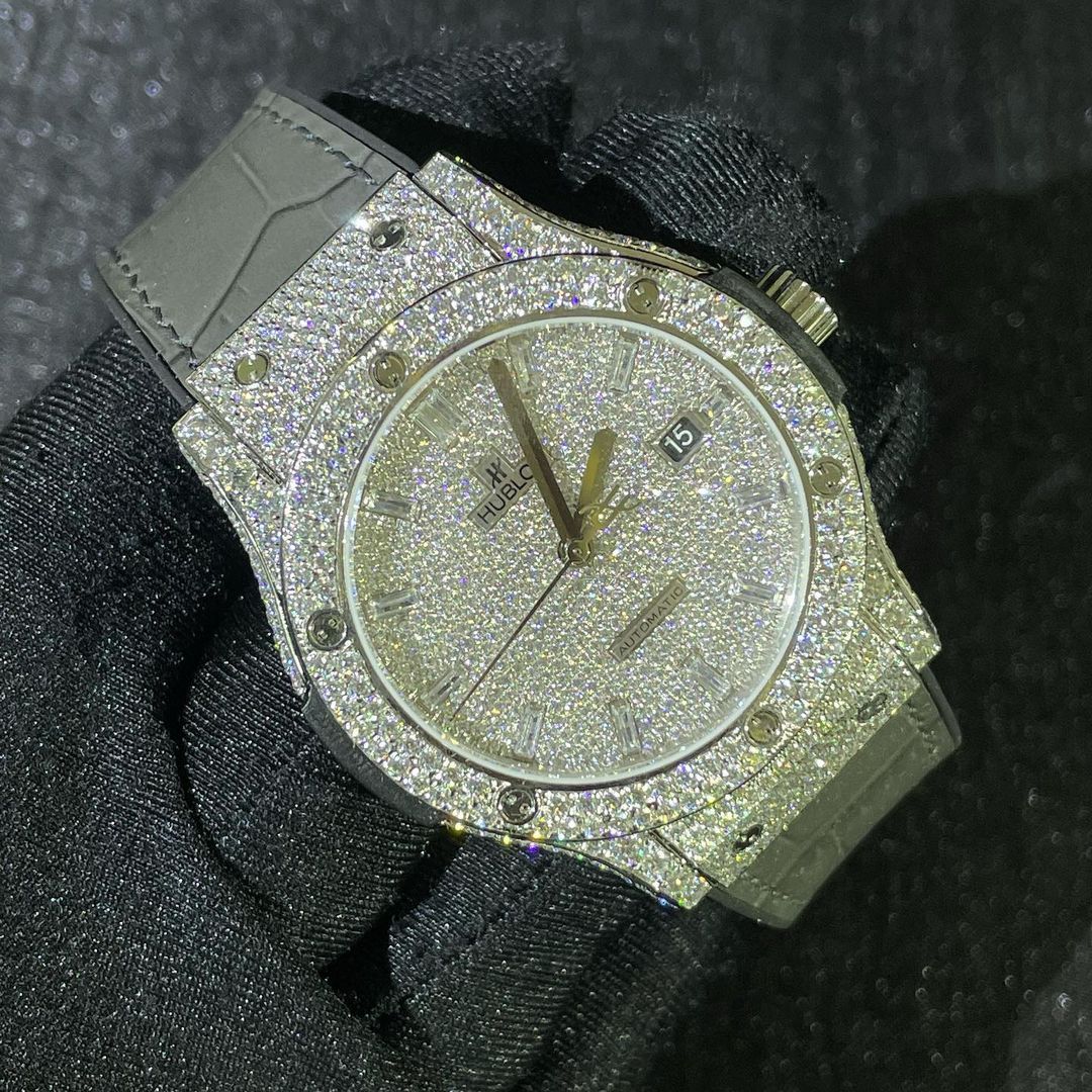 Hublot Big Bang VVS Moissanite Diamond Iced Out Watch