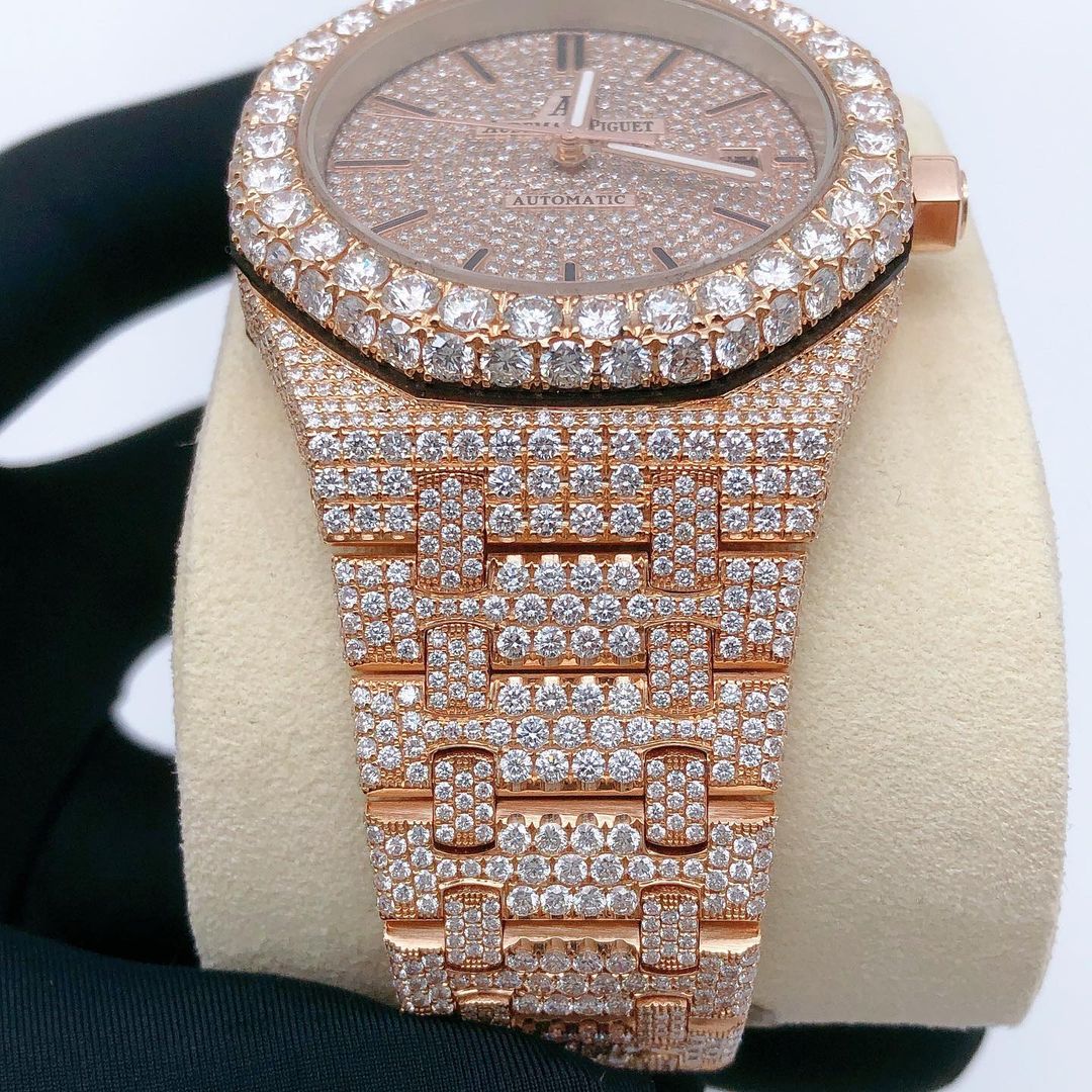 Audemars Piguet Royal Oak VVS Moissanite Diamond Iced Out Watch