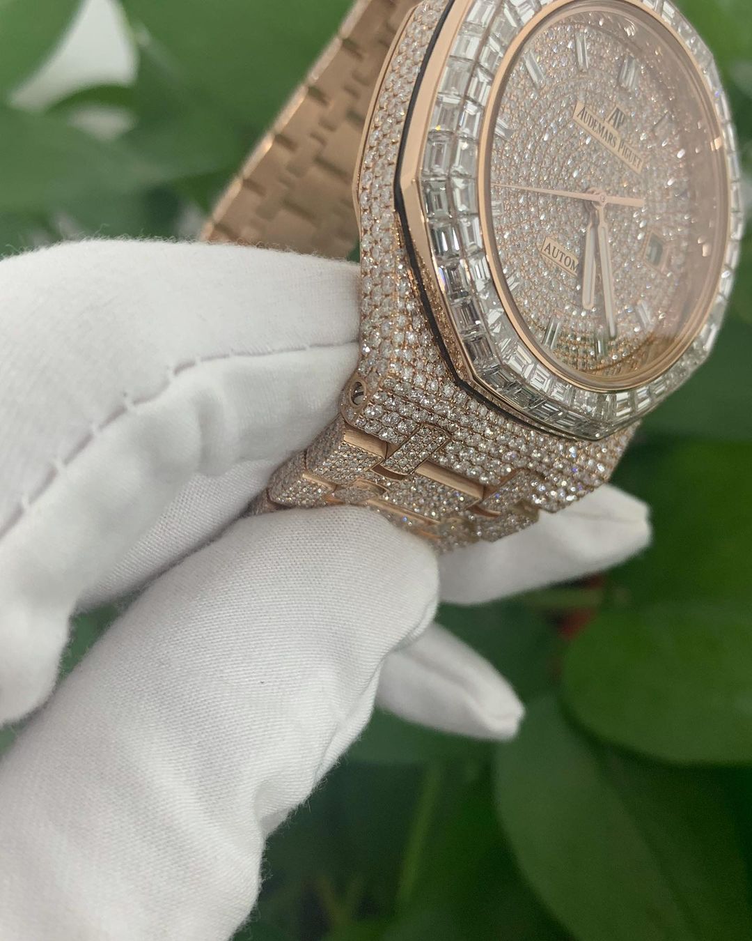 Audemars Piguet Royal Oak VVS Moissanite Diamond Iced Out Watch