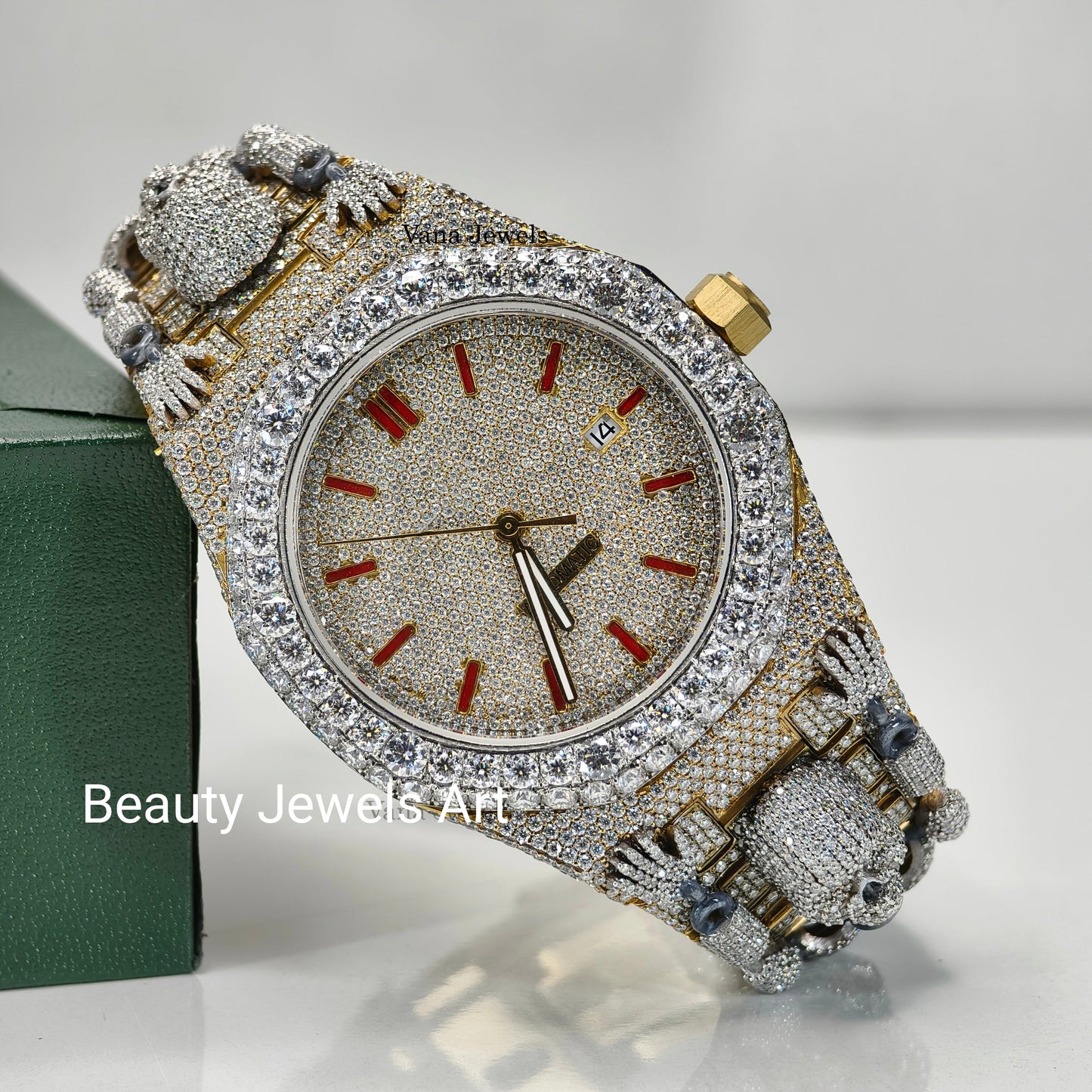 Audemars Piguet Royal Oak VVS Moissanite Diamond Iced Out Customized Watch